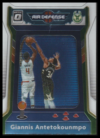 2020-21 Donruss Optic #1 Giannis Antetokounmpo Air Defense