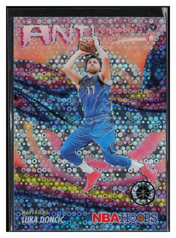 2023-24 Hoops Premium Stock #4 Luka Doncic Anti Gravity Disco