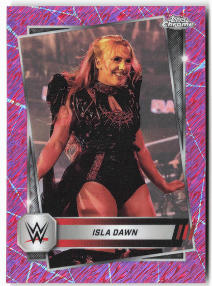 2025 Topps Chrome WWE #64 Isla Dawn Pink Shimmer Refractor