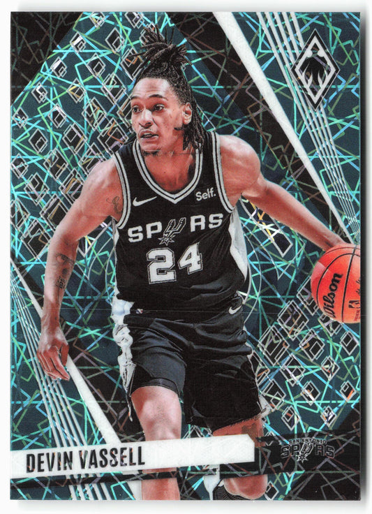 2023-24 Panini Phoenix #168 Devin Vassell Phoenix Teal Lazer