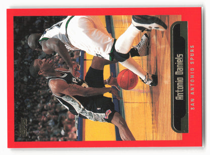 1999-00 Topps #71 Antonio Daniels NM