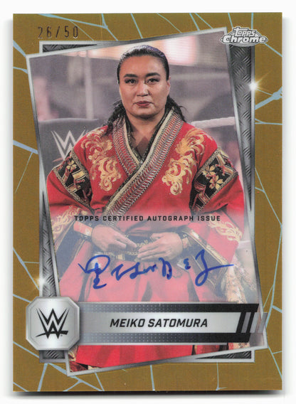 2025 Topps Chrome WWE #121 Meiko Satomura Autographs Gold Refractor