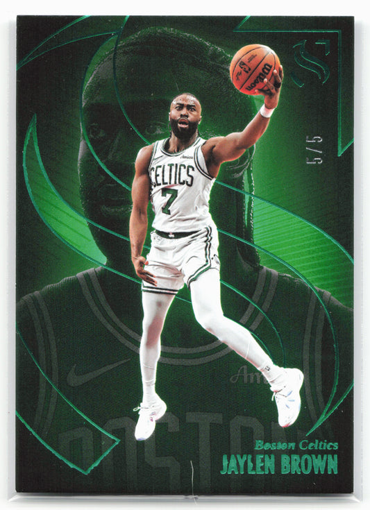 2024-25 Panini Silhouette Jaylen Brown #60 Green 5/5