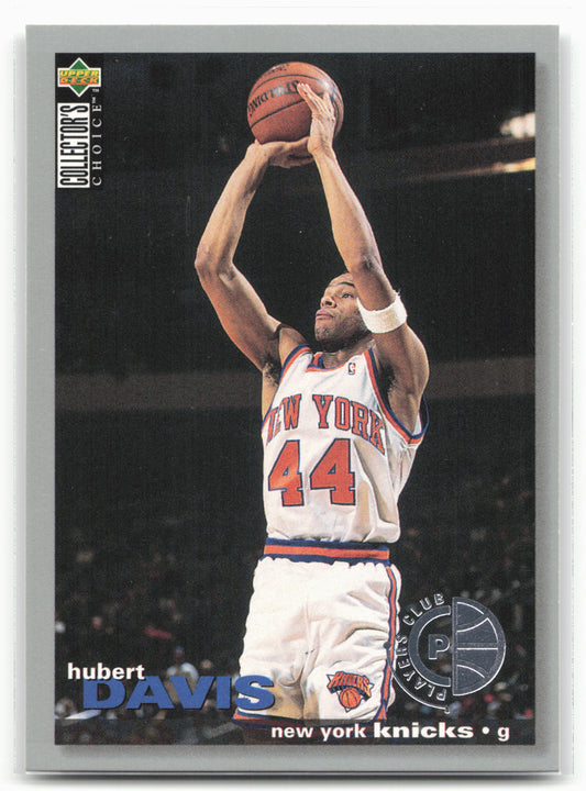 1995-96 Collector's Choice #158 Hubert Davis Player's Club