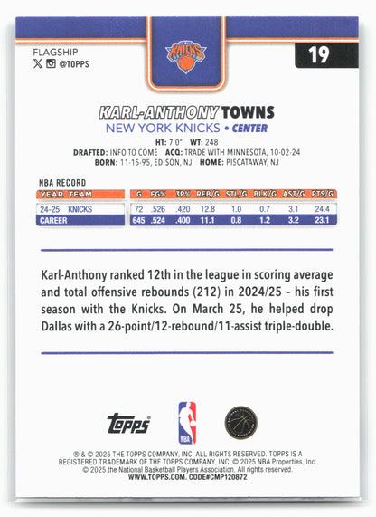 2025-26 Topps #19 Karl-Anthony Towns
