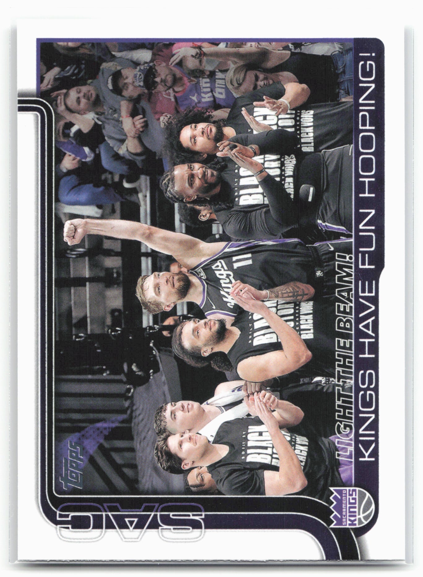 2025-26 Topps #295 Light The Beam!: Kings Have Fun Hooping!