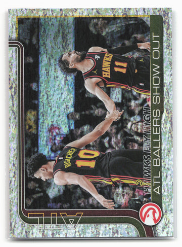 2025-26 Topps #282 Trae Young Holo Foil
