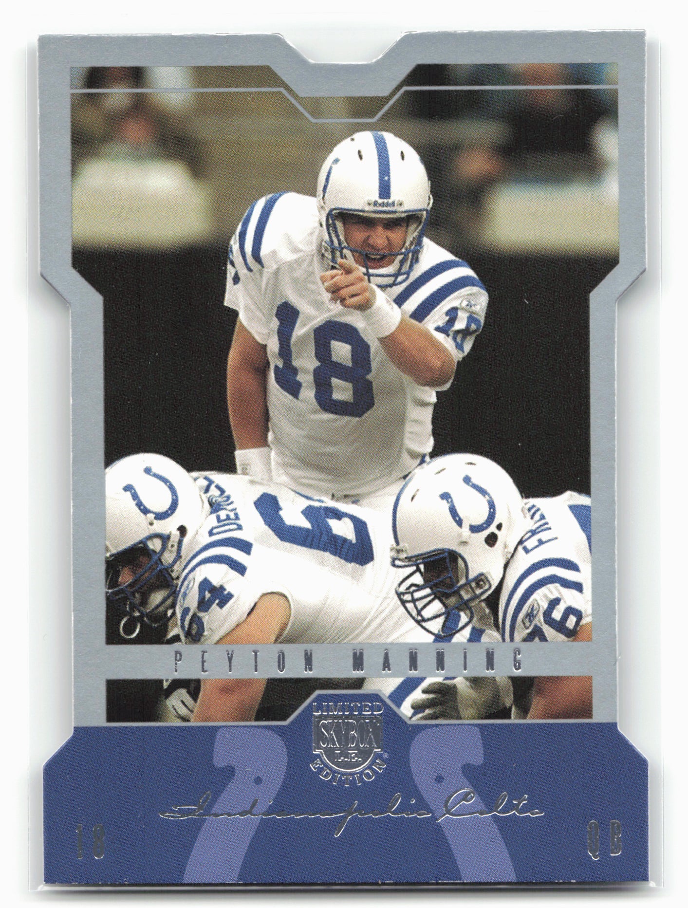2004 SkyBox LE #14 Peyton Manning
