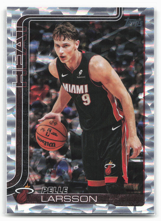 2025-26 Topps #79 Pelle Larsson Crackleboard