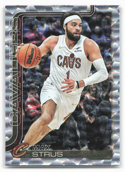 2025-26 Topps #84 Max Strus Crackleboard