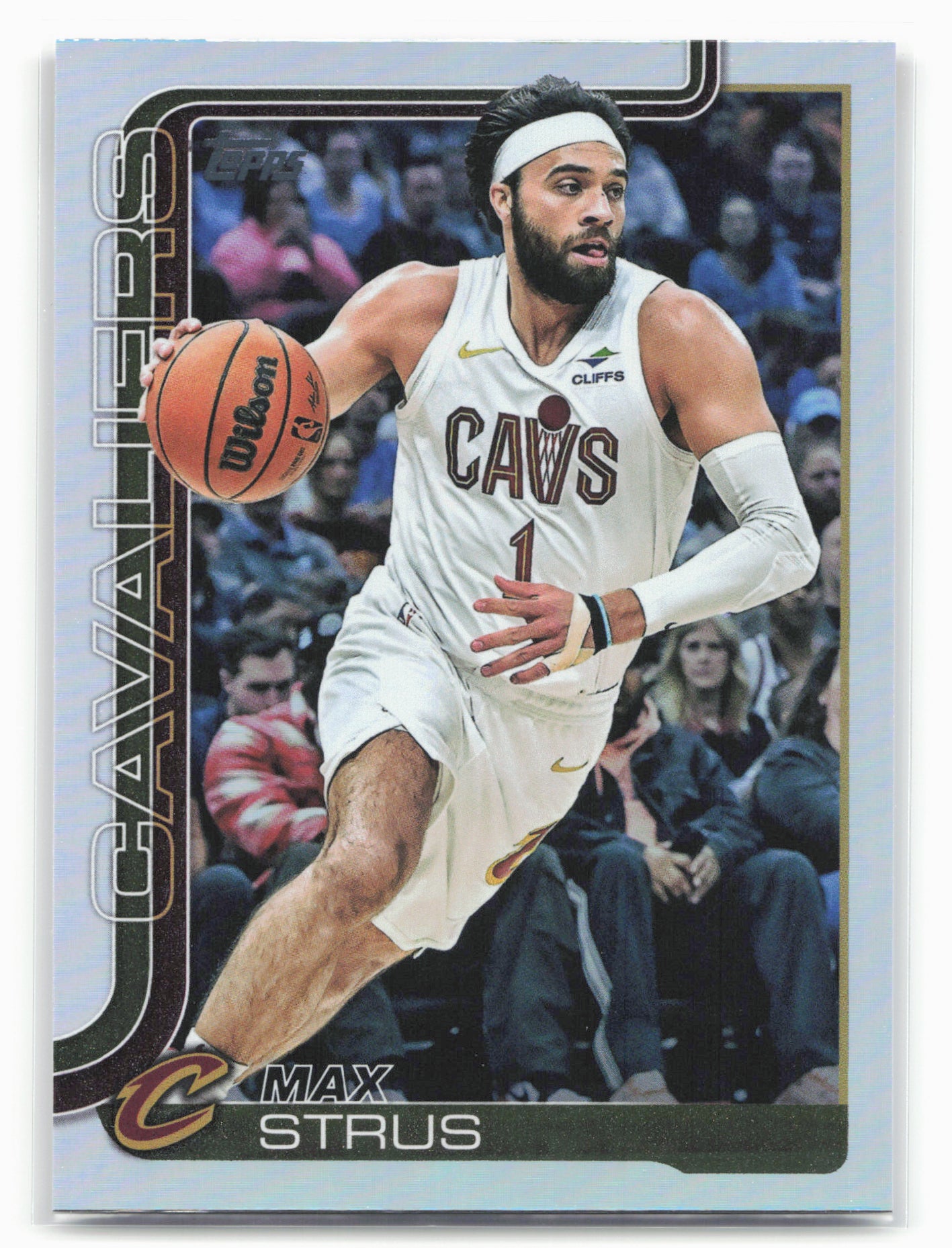 2025-26 Topps #84 Max Strus Rainbow Foilboard 25017