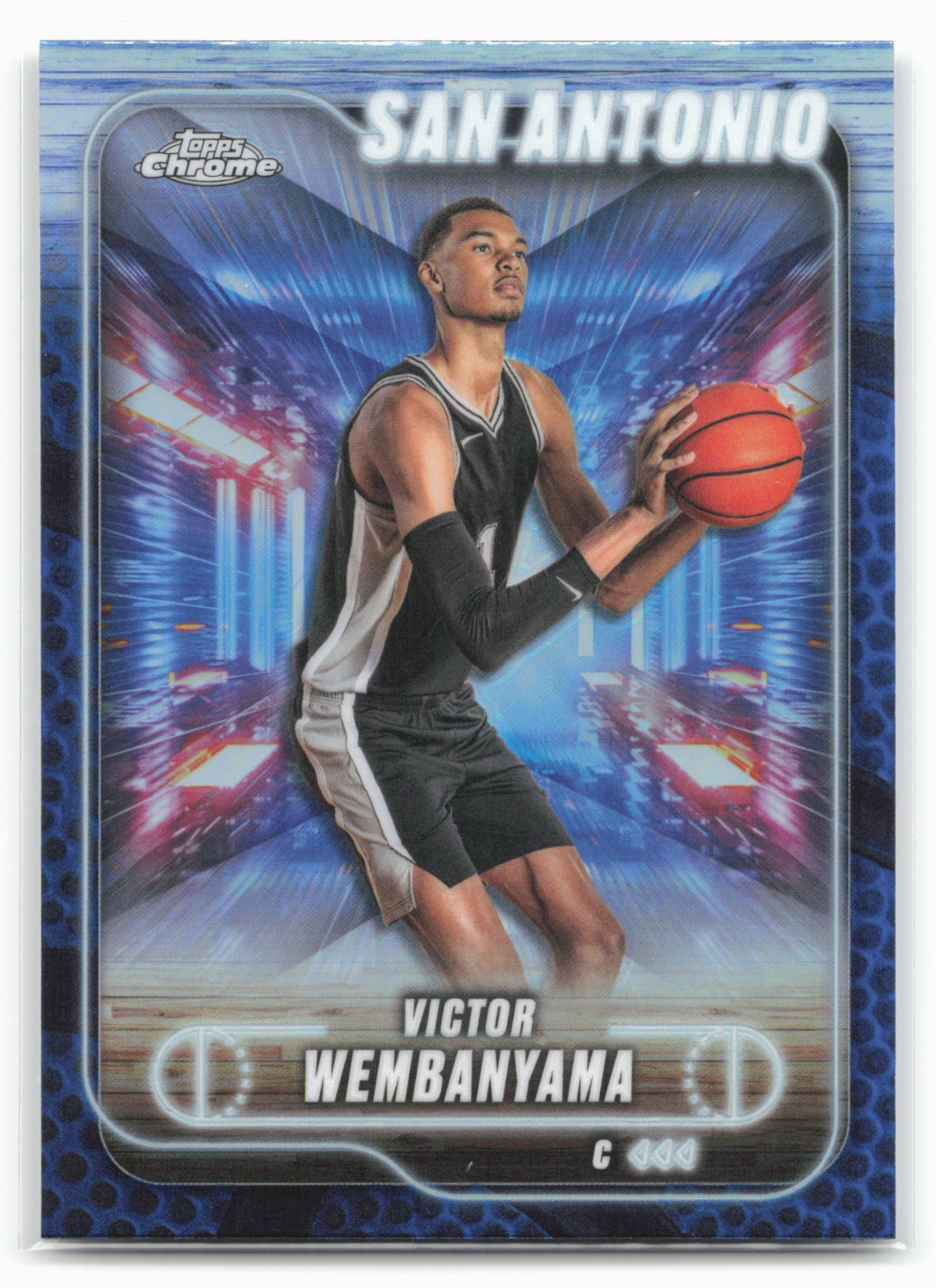 2024-25 Topps Chrome #193 Victor Wembanyama Blue Basketball Refractor 25544