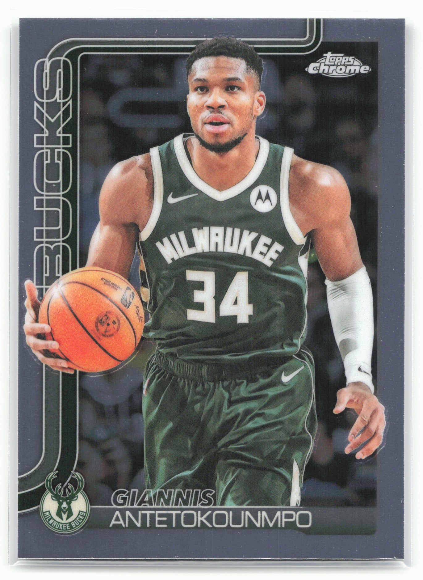 2025-26 Topps Chrome #137 Giannis Antetokounmpo 25651