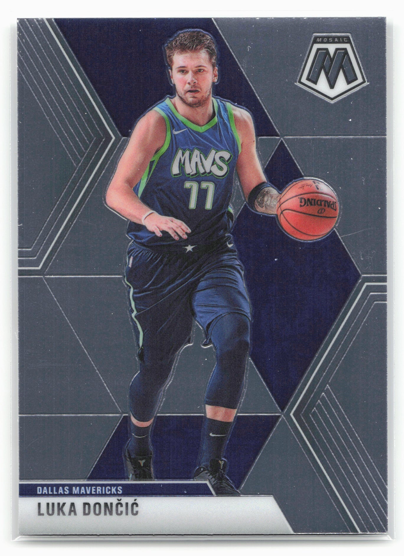2019-20 Panini Mosaic #44 Luka Doncic