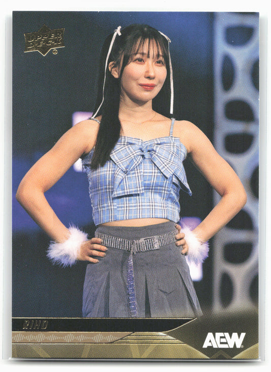 2025 Upper Deck AEW #32 Riho Gold