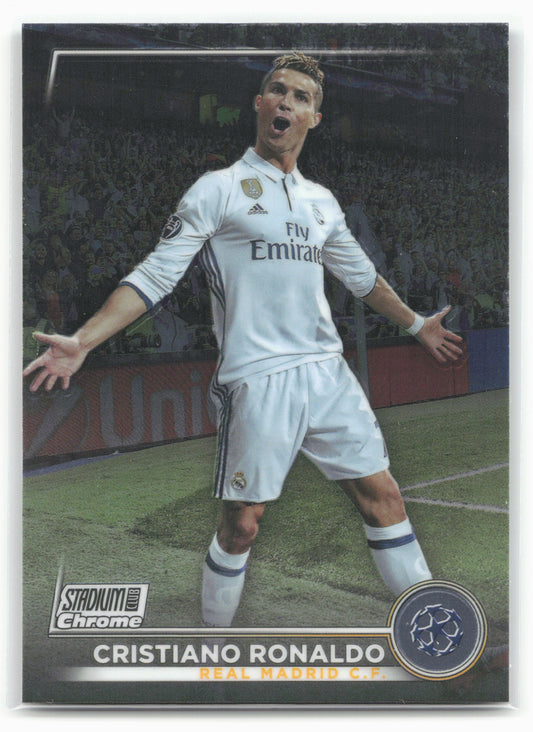 2022-23 Stadium Club Chrome UEFA Club Competitions #7 Cristiano Ronaldo 27443