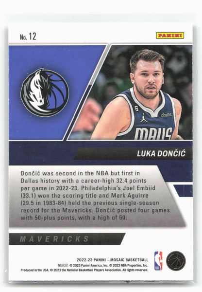 2022-23 Panini Mosaic #12 Luka Doncic Stare Masters 28400