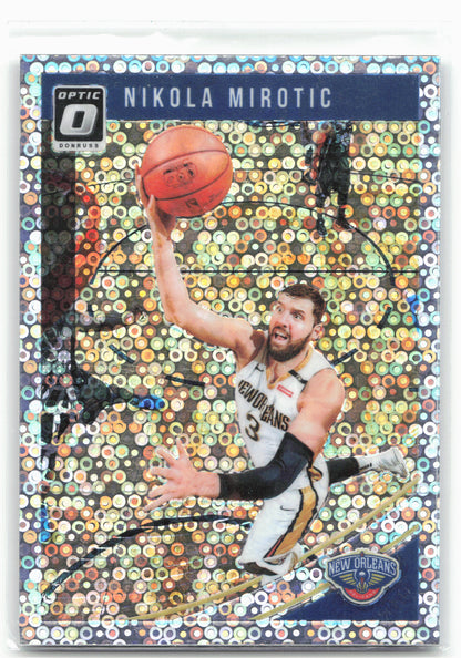 2018-19 Donruss Optic #27 Nikola Mirotic Fast Break Holo