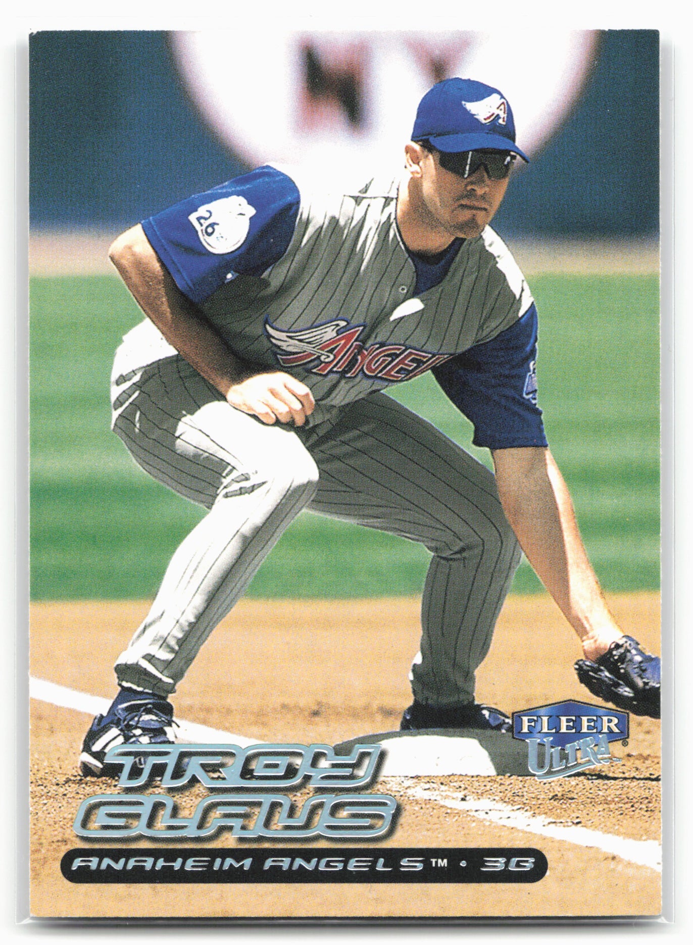 2000 Ultra #108 Troy Glaus