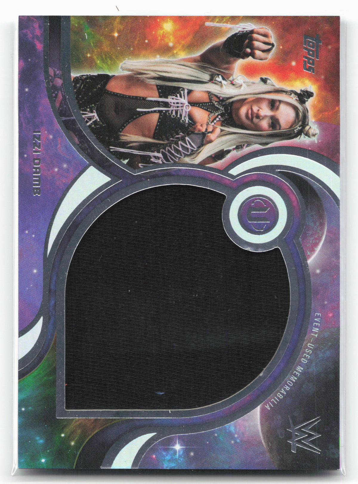 2026 Topps Universe WWE #WA-ID Izzi Dame WWE Authentics