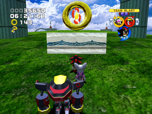 Sonic Heroes | GameCube | gameplay screenshot | region=North America | source-country= | zypher-v2 | moby-ed0356925c45 | Data by MobyGames.com