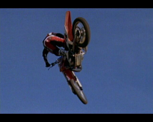 MX Superfly Featuring Ricky Carmichael | PlayStation 2 | gameplay screenshot | region=North America | source-country= | zypher-v2 | moby-4391d3c2b46f | Data by MobyGames.com