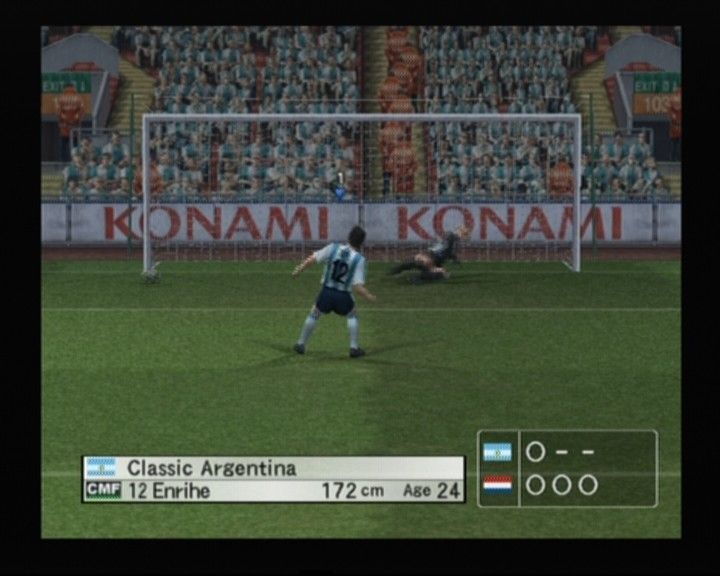 
World Soccer: Winning Eleven 8 International | PlayStation 2 | gameplay screenshot | Data by MobyGames.com
