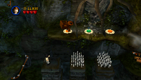 
LEGO Indiana Jones: The Original Adventures | PSP | gameplay screenshot | Data by MobyGames.com