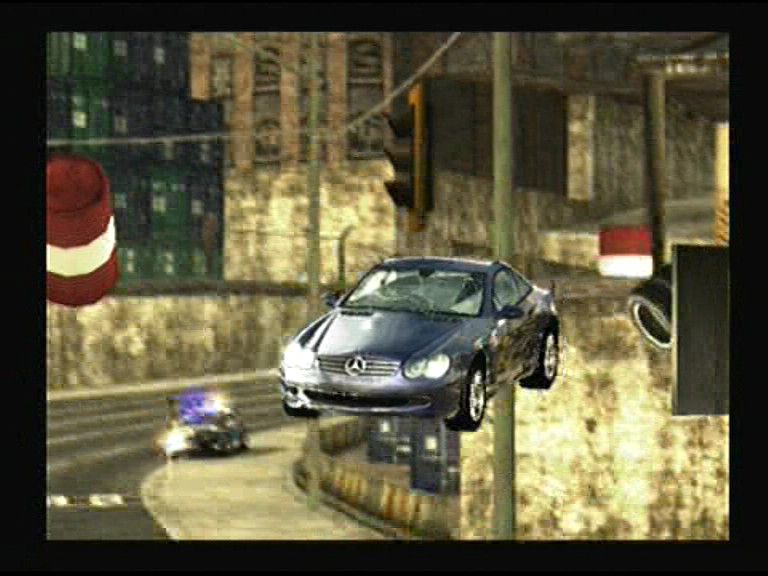 
Need for Speed: Most Wanted | PlayStation 2 | gameplay screenshot | Data by MobyGames.com