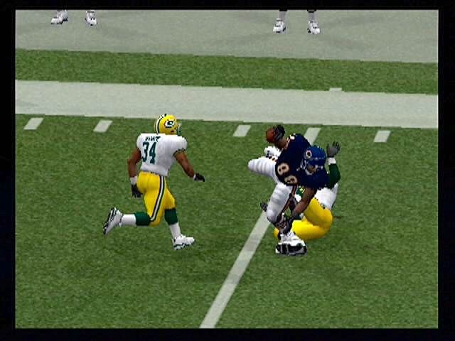 Madden NFL 2001 | PlayStation 2 | gameplay screenshot | region=North America | source-country= | zypher-v2 | moby-63bded70f696 | Data by MobyGames.com