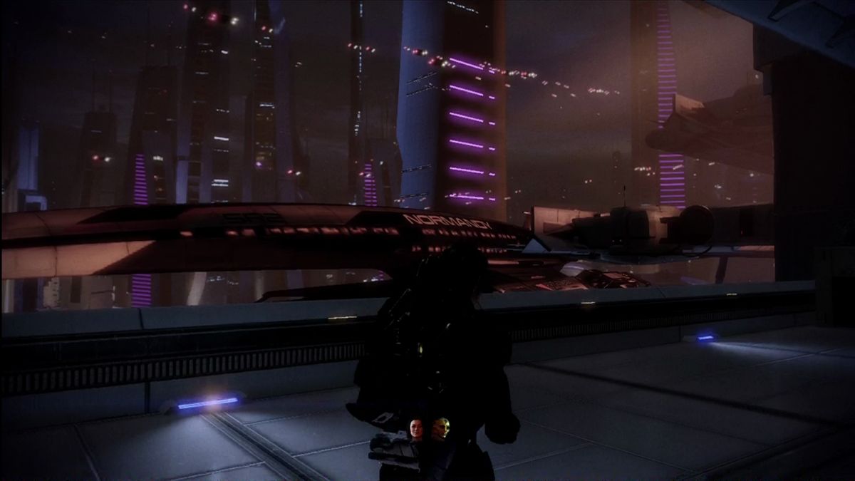 Mass Effect 2 | Xbox 360 | gameplay screenshot | region=North America | source-country= | zypher-v2 | moby-0fc8b04bc244 | Data by MobyGames.com