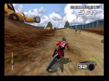 
MX 2002 featuring Ricky Carmichael | PlayStation 2 | gameplay screenshot | Data by MobyGames.com