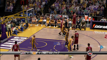 NBA 2K8 | Xbox 360 | gameplay screenshot | region=North America | source-country= | zypher-v2 | moby-719ea55e94f3 | Data by MobyGames.com