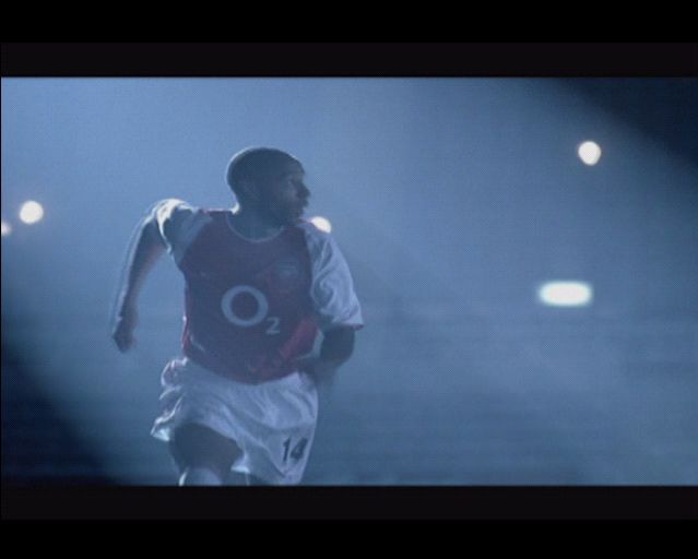 
FIFA Soccer 2004 | PlayStation 2 | gameplay screenshot | Region: North America | source-country= | Data by MobyGames.com