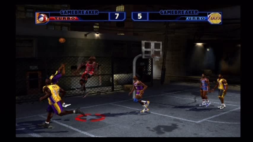 NBA Street Vol. 2 | PlayStation 2 | gameplay screenshot | region=North America | source-country= | zypher-v2 | moby-c0e26f920afe | Data by MobyGames.com