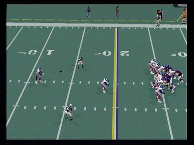 Madden NFL 2001 | PlayStation 2 | gameplay screenshot | region=North America | source-country= | zypher-v2 | moby-191b1576c460 | Data by MobyGames.com