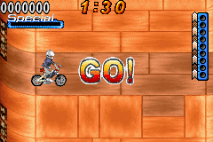 Mat Hoffman's Pro BMX | Game Boy Advance | gameplay screenshot | region=North America | source-country= | zypher-v2 | moby-ff05eb62a7ca | Data by MobyGames.com
