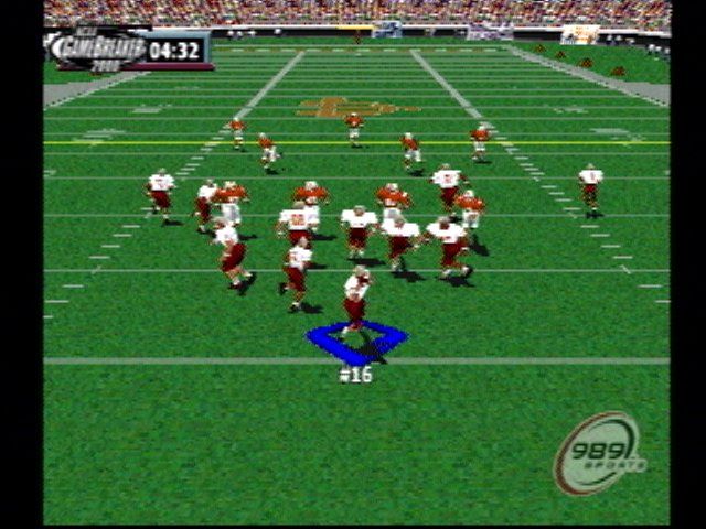 NCAA GameBreaker 2000 | PlayStation | gameplay screenshot | Region: North America | source-country= | Data by MobyGames.com