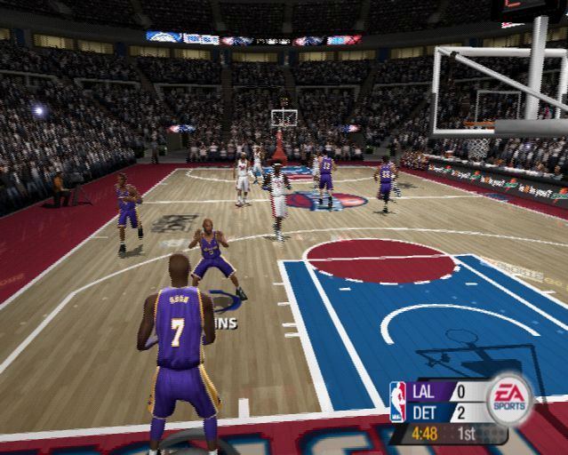 
NBA Live 2005 | PlayStation 2 | gameplay screenshot | Region: North America | source-country= | Data by MobyGames.com