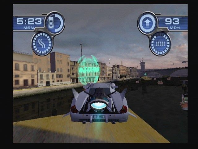 Spy Hunter | PlayStation 2 | gameplay screenshot | region=North America | source-country= | zypher-v2 | moby-082551540ed8 | Data by MobyGames.com