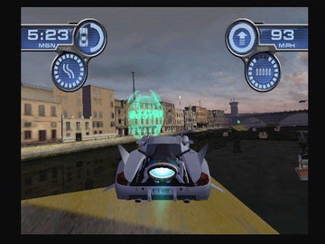 Spy Hunter | PlayStation 2 | gameplay screenshot | region=North America | source-country= | zypher-v2 | moby-082551540ed8 | Data by MobyGames.com