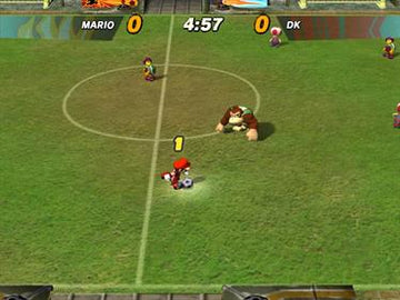 
Super Mario Strikers | GameCube | gameplay screenshot 3