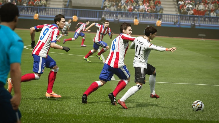 FIFA 16 | Xbox One | gameplay screenshot 2 | region=North America | launchbox-7fcb03555172 | source=LaunchBox