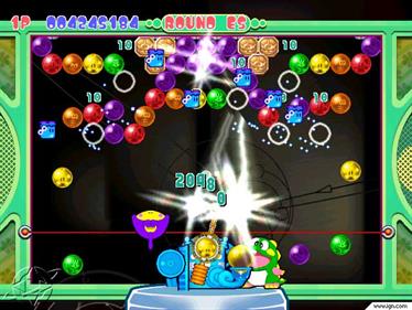 Super Bust-A-Move | PlayStation 2 | gameplay screenshot 1 | Region: North America | Source: LaunchBox