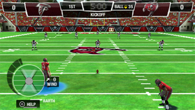 
Madden NFL 12 | PSP | gameplay screenshot 1 | Region: North America | Source: LaunchBox